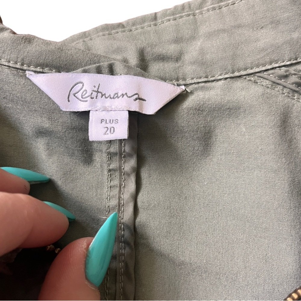 Reitman’s Green Jacket - Picture 5 of 8